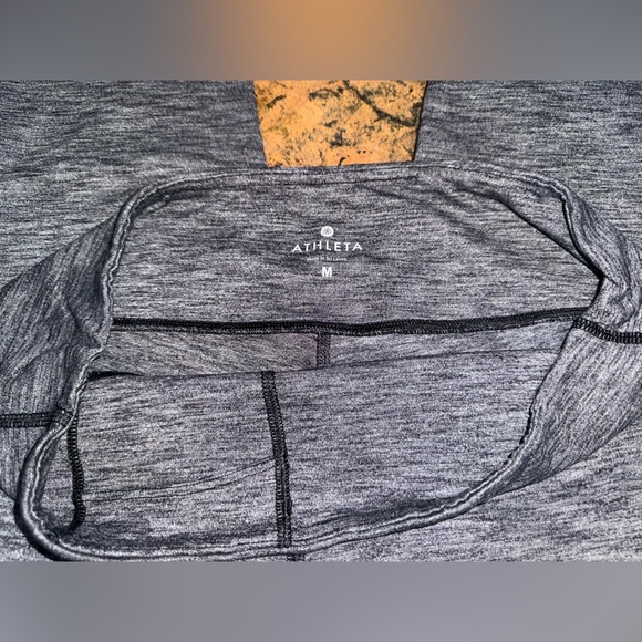 Athleta Women’s Heathered Gray Athletic‎ Leggings Size Medium - Picture 4 of 4